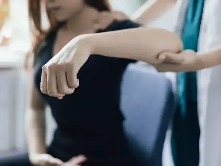 Truck Accident Injury Care in Walthourville, GA - Arrowhead Clinic Chiropractor